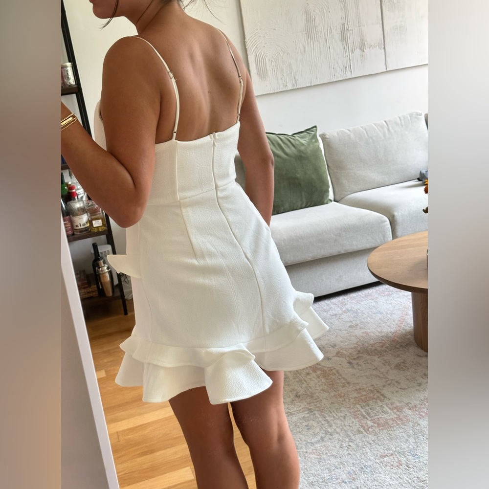 White Ruffle Dress With Low Cut Front - Picture 5 of 6